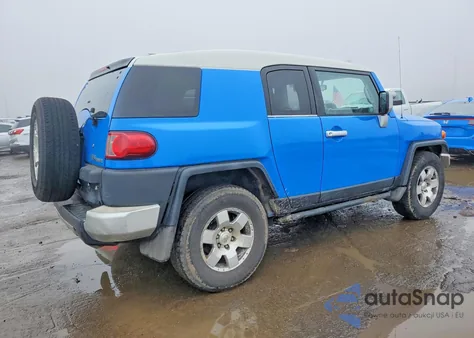 2007 Toyota Fj Cruiser Base из США, поврежденный, VIN JTEZU11F070003295